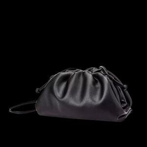 Lily & Bean Jeanie Clutch - Midnight Black